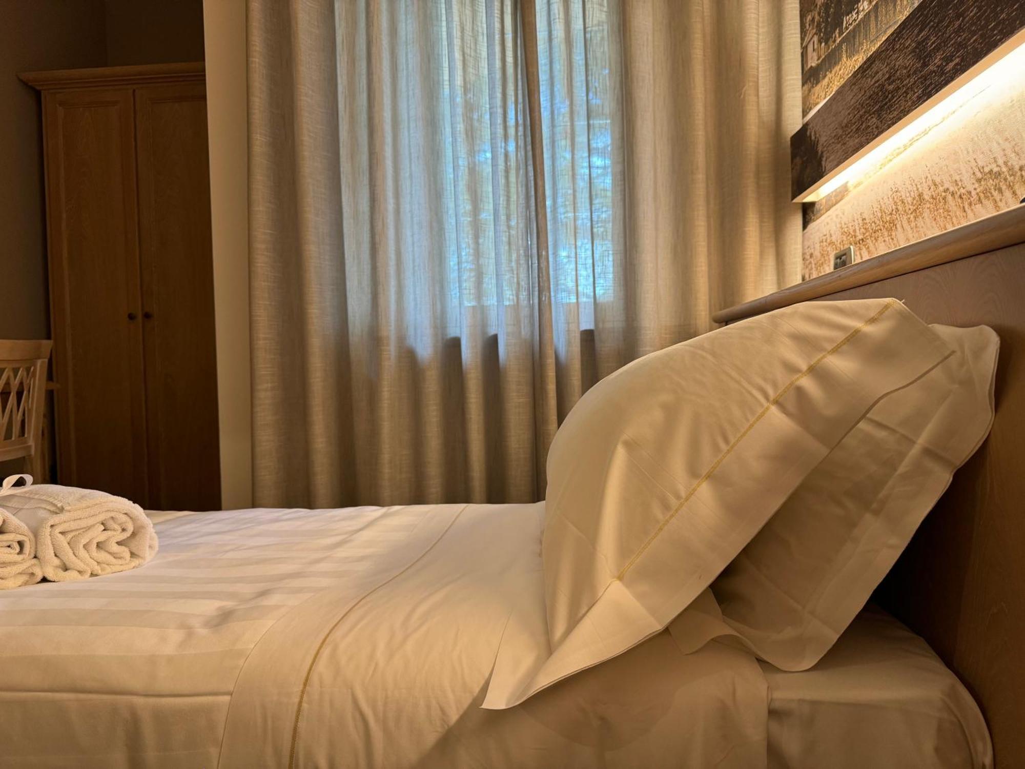 Hotel Cladan Ассизи Экстерьер фото